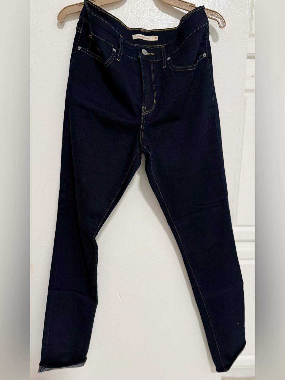 LEVIS - 311 Shaping Skinny High-Rise Jeans - Womens Size 30